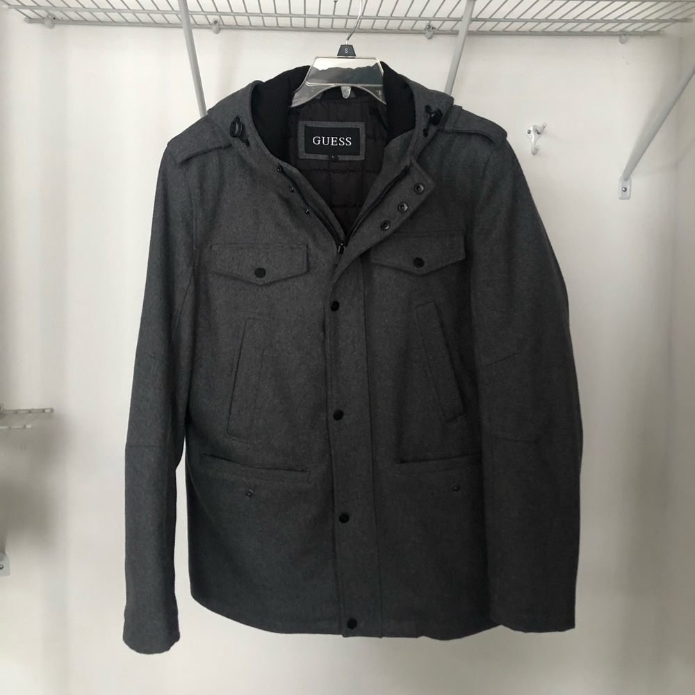 NWOT GUESS MENS COAT LARGE